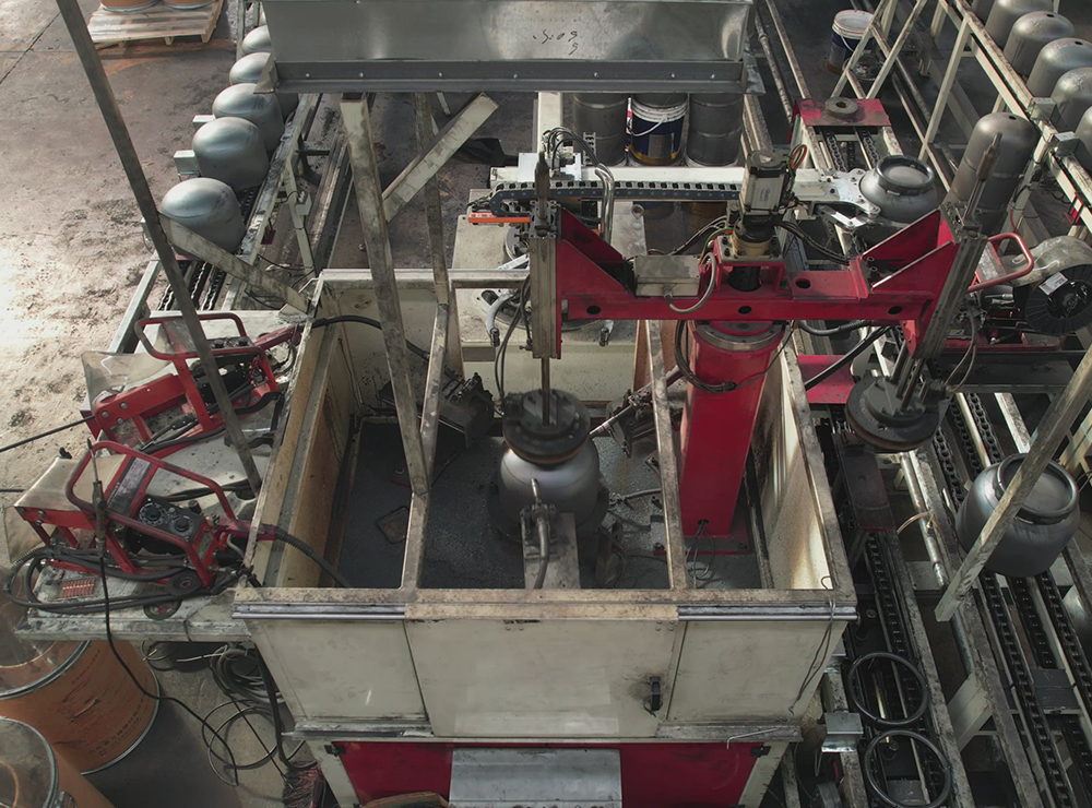 Three Station Foot Ring Welding Machine for LPG Cylinder Manufacturing